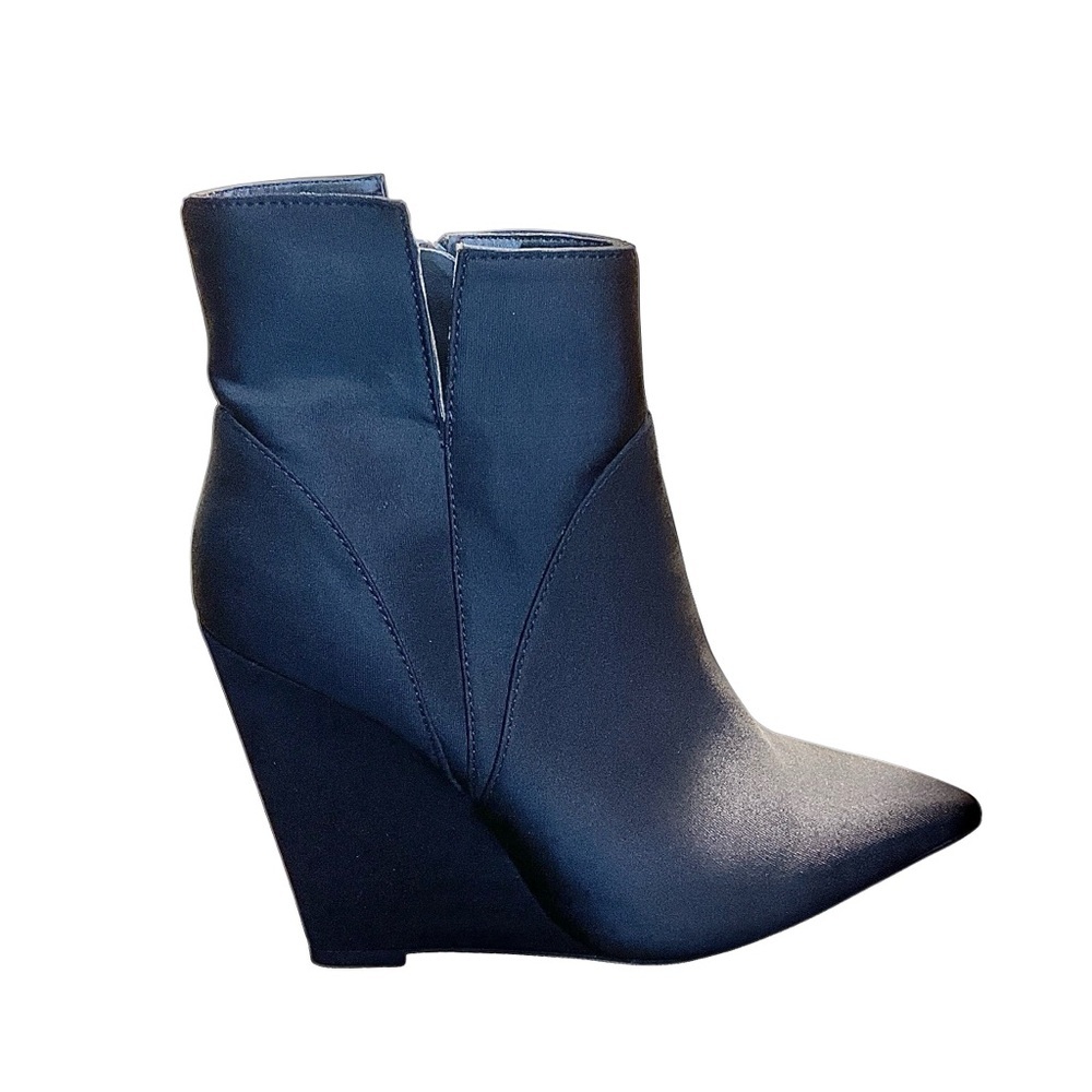 NWOT Zara Trafuluc Satin Wedge Pointed Toe Bootie Size 37